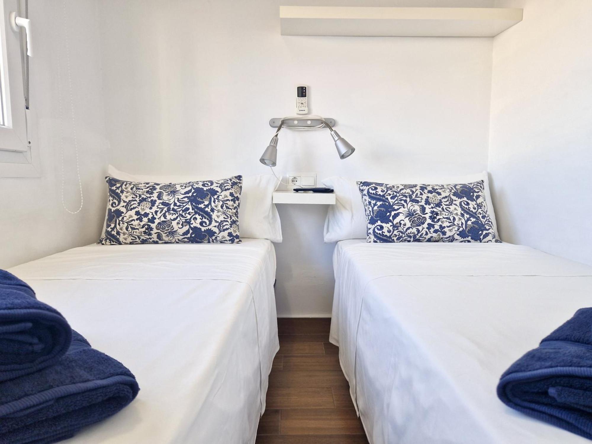 Sr Mediterraneo Playa De La Carihuela Torremolinos Esterno foto